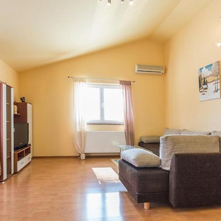Apartman Stela Πόρετς Εξωτερικό φωτογραφία