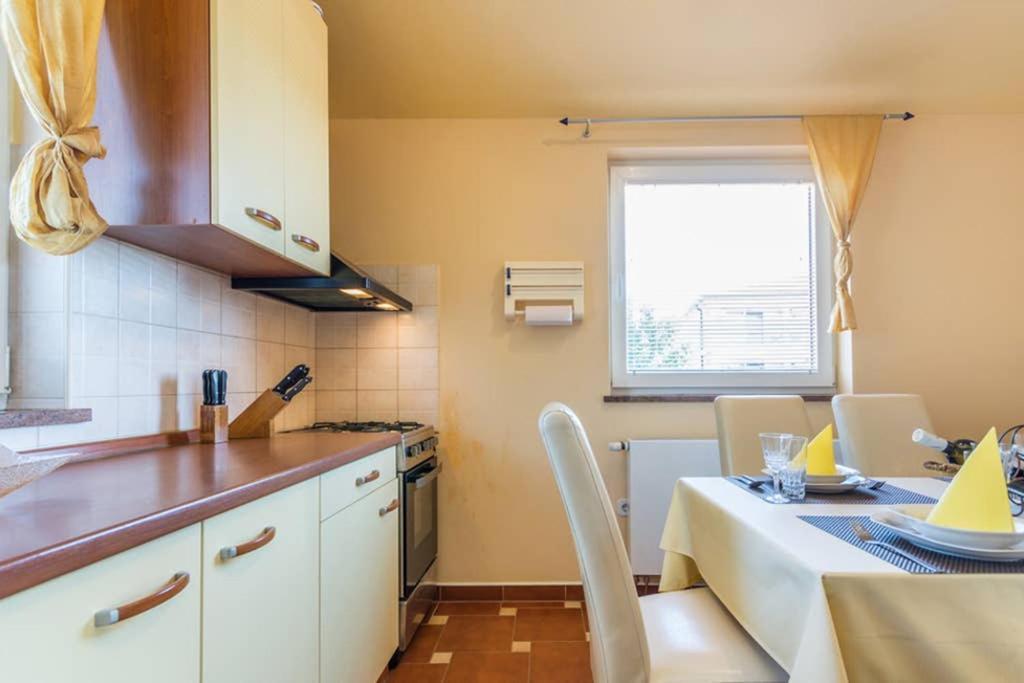 Apartman Stela Πόρετς Εξωτερικό φωτογραφία